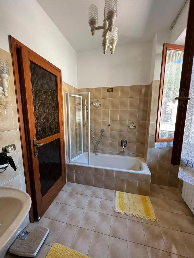 טוסקולנו מדרנו Casa Caterina 2 Storey House, With A Mountain View מראה חיצוני תמונה