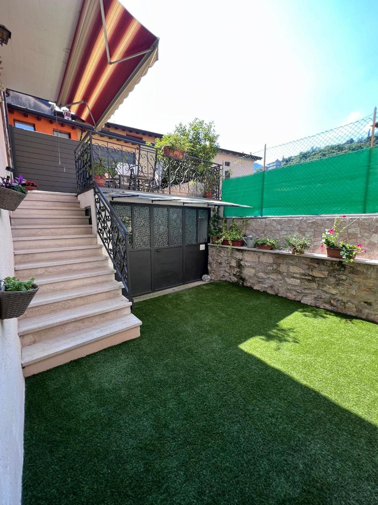 טוסקולנו מדרנו Casa Caterina 2 Storey House, With A Mountain View מראה חיצוני תמונה