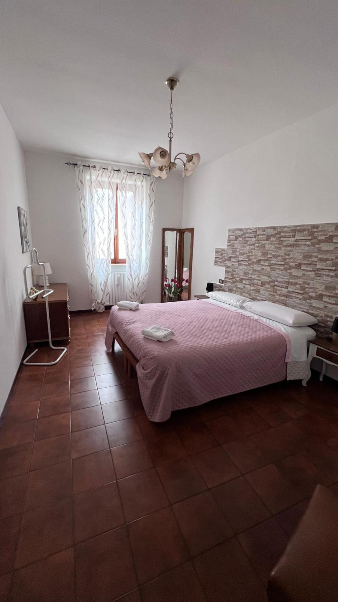 טוסקולנו מדרנו Casa Caterina 2 Storey House, With A Mountain View מראה חיצוני תמונה