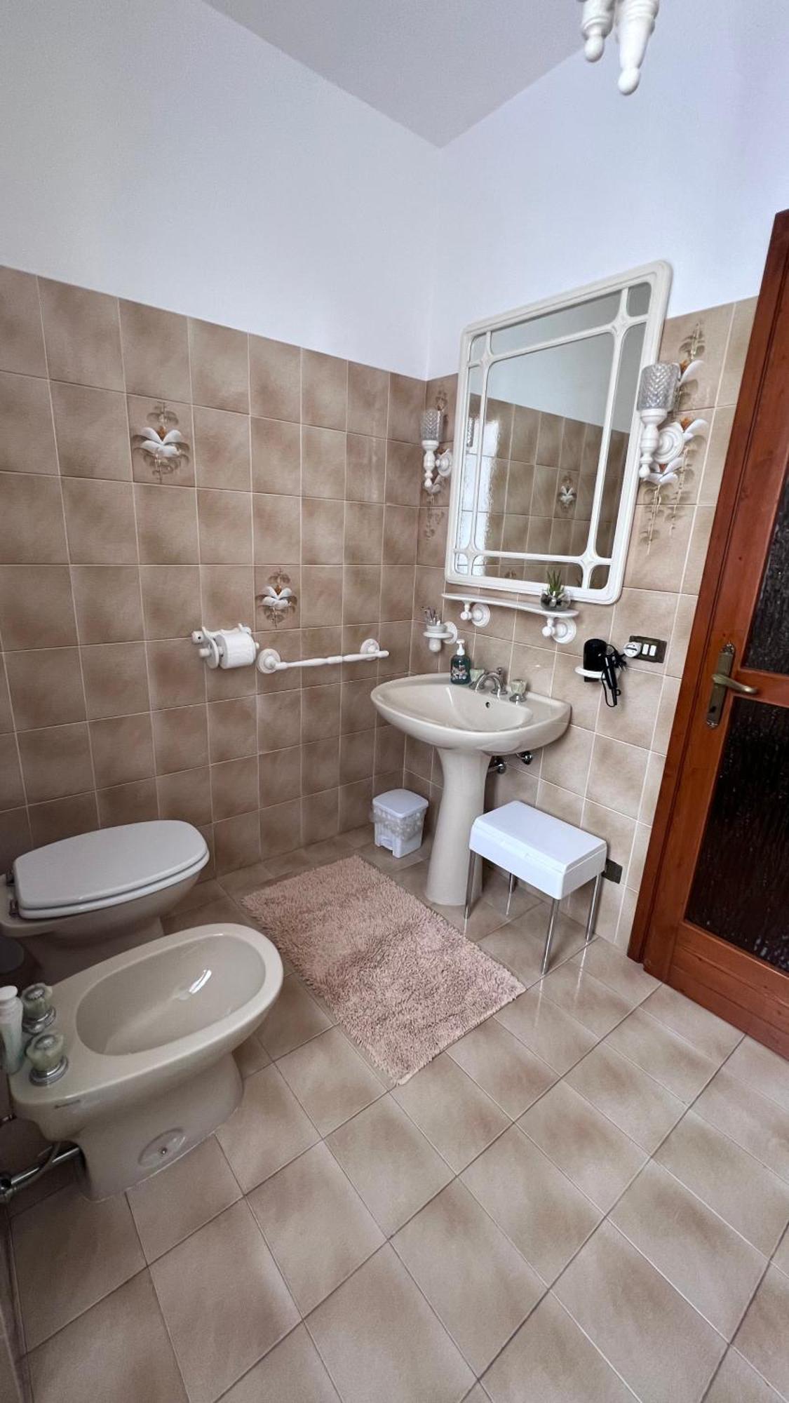 טוסקולנו מדרנו Casa Caterina 2 Storey House, With A Mountain View מראה חיצוני תמונה