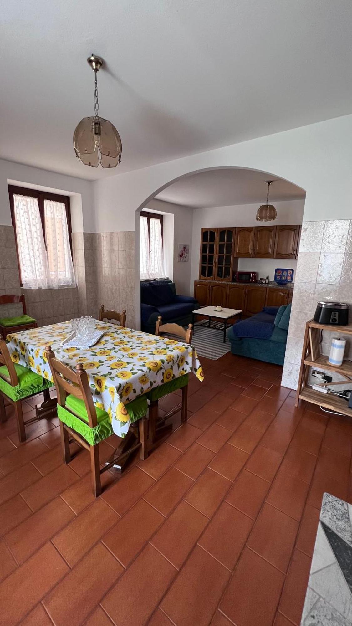 טוסקולנו מדרנו Casa Caterina 2 Storey House, With A Mountain View מראה חיצוני תמונה